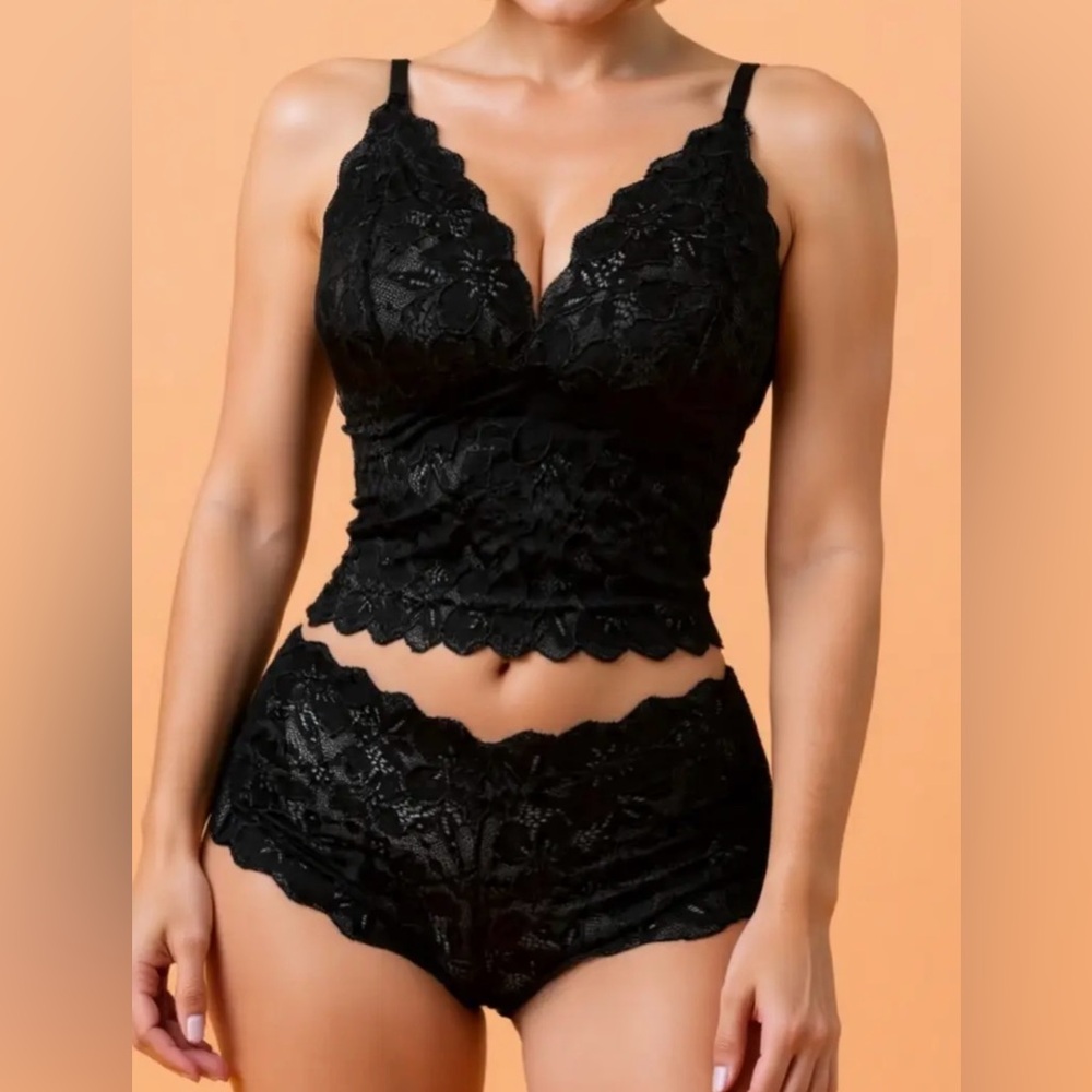 Elegant Black Lace Lingerie Set